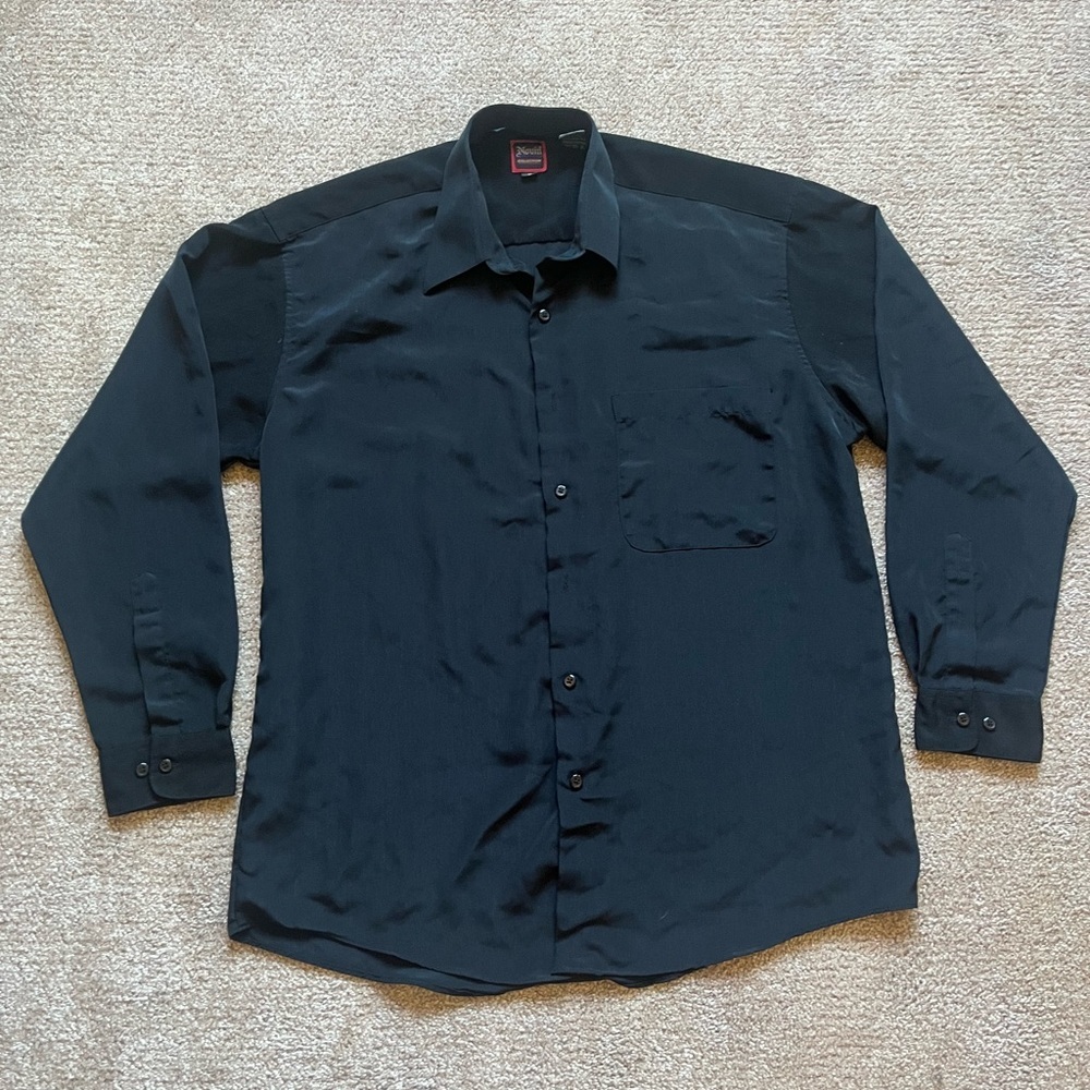 VTG 00’s / Y2K Black Button Up Mens Shirt